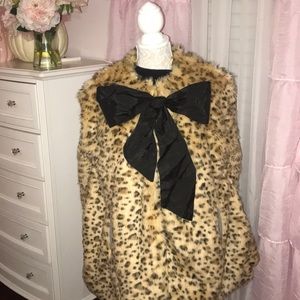 Elizabeth Wilson Designs Leopard Bow Cape